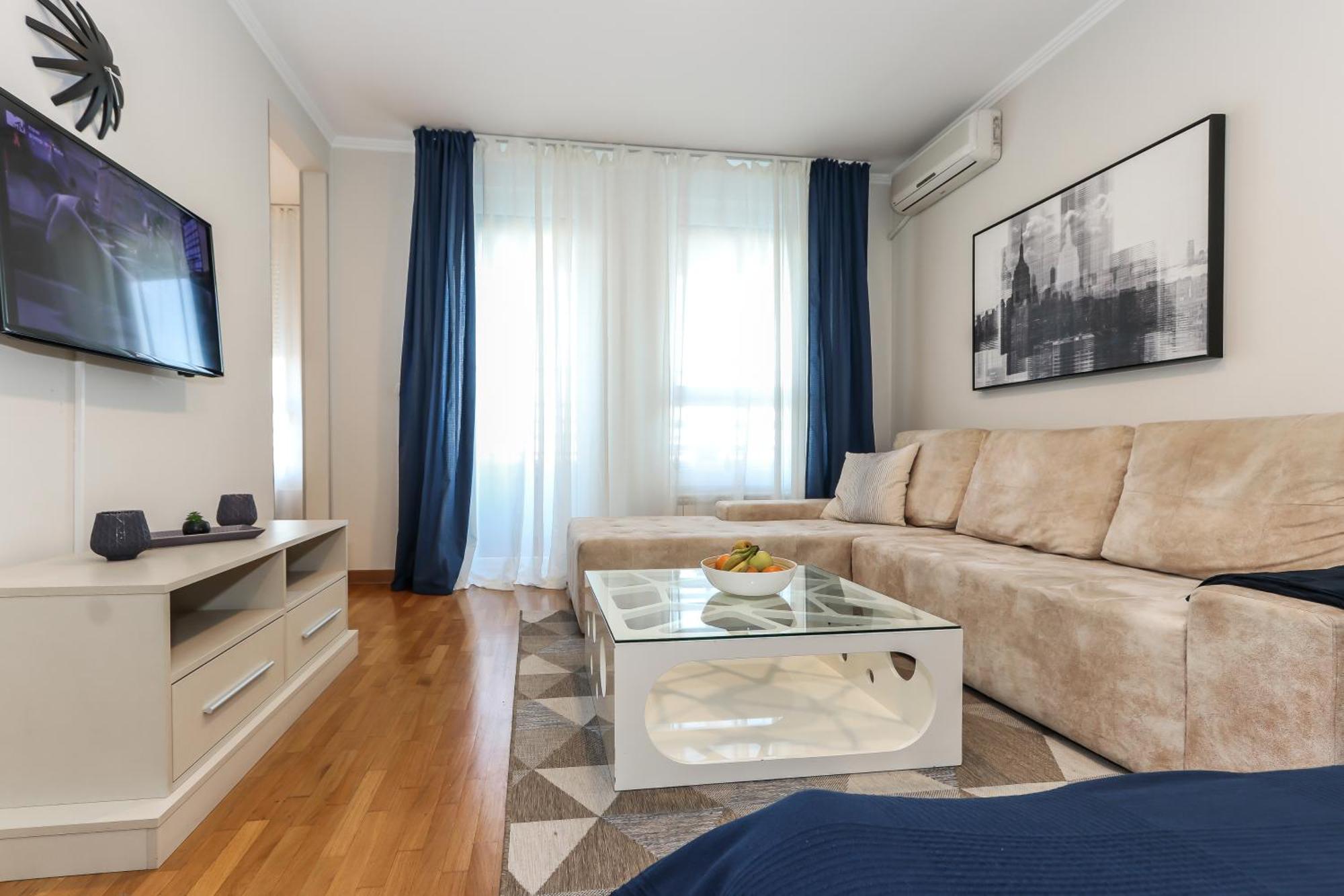 New Belgrade Apartments, Parking 5 Eur Per Day Extérieur photo
